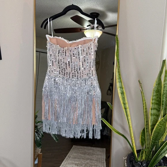 Bella Barnett Sorel Pearl Sequin Tassel Mini Dress - Picture 7 of 14